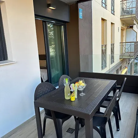 Piso Céntrico En Apartamento